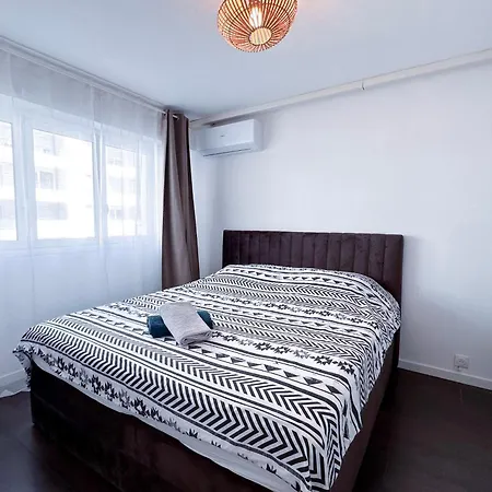 Poincare 4 - Lumineux, Renove, Et Calme A Juan Les Pins Appartement Antibes